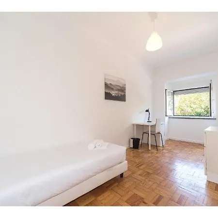 Houze_4 Bedroom Near Jardim Zoologico Lejlighed